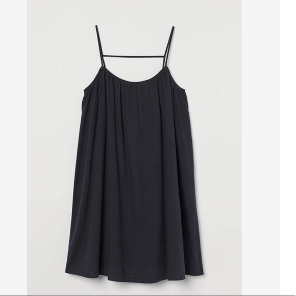 H&M Dresses & Skirts - H&M Wide-Cut Dress Black Sleeveless // Size M